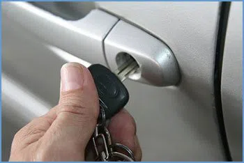 State Locksmith Services Alexandria, VA 703-586-9677 - 21-unlock-car